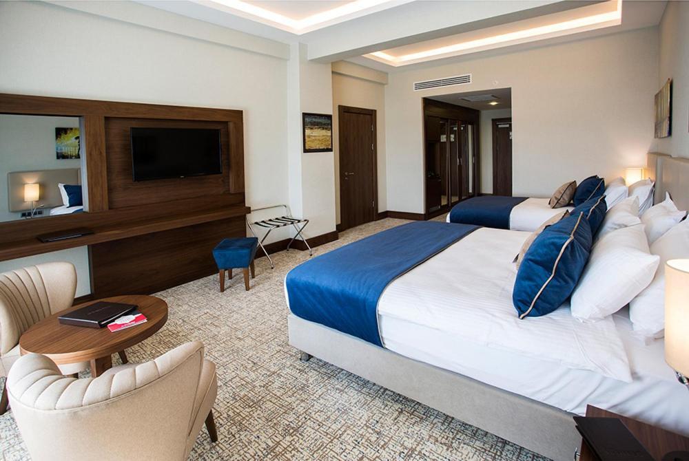 Ramada By Wyndham Yalova Hotel Yalova  Kültér fotó